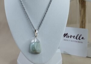 Cadena con dije de amazonita
