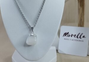 Cadena con dije cuarzo blanco