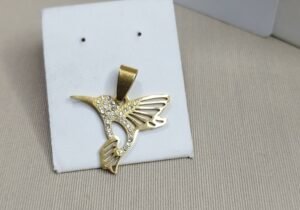 Dije colibrí (dorado)