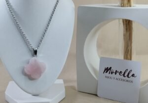 Cadena con dije cuarzo rosa