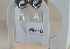 Caravanas torneadas con perla